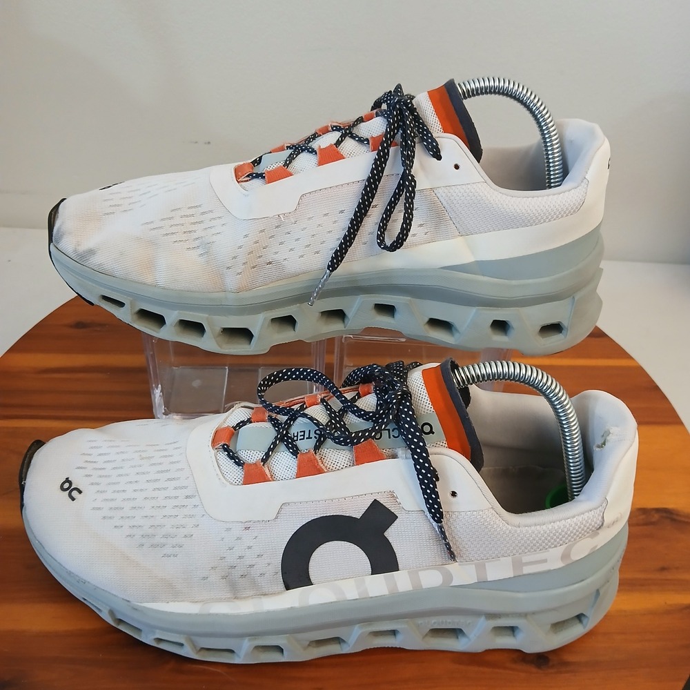 On Cloudmonster Mens 10 White Running Shoes Sneakers 61.99023